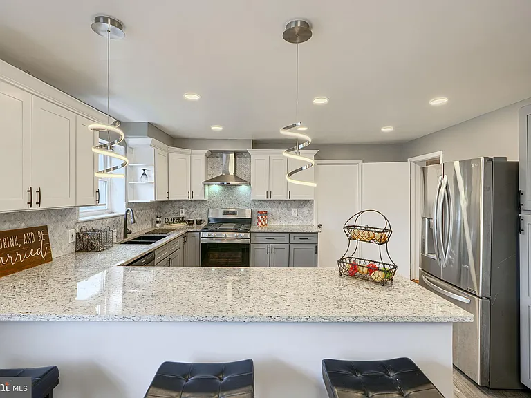 3645 Glengyle Ave #3F — Photo 9