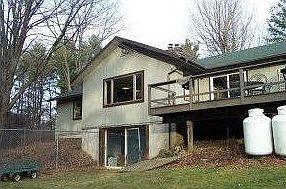 2nd image of 120 Peeper Pond Ln