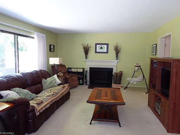 3rd image of 19258 Briarwood Ln #2