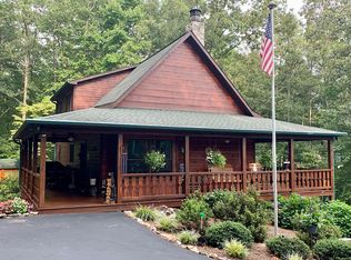 656 Ray Dr, Young Harris, GA 30582