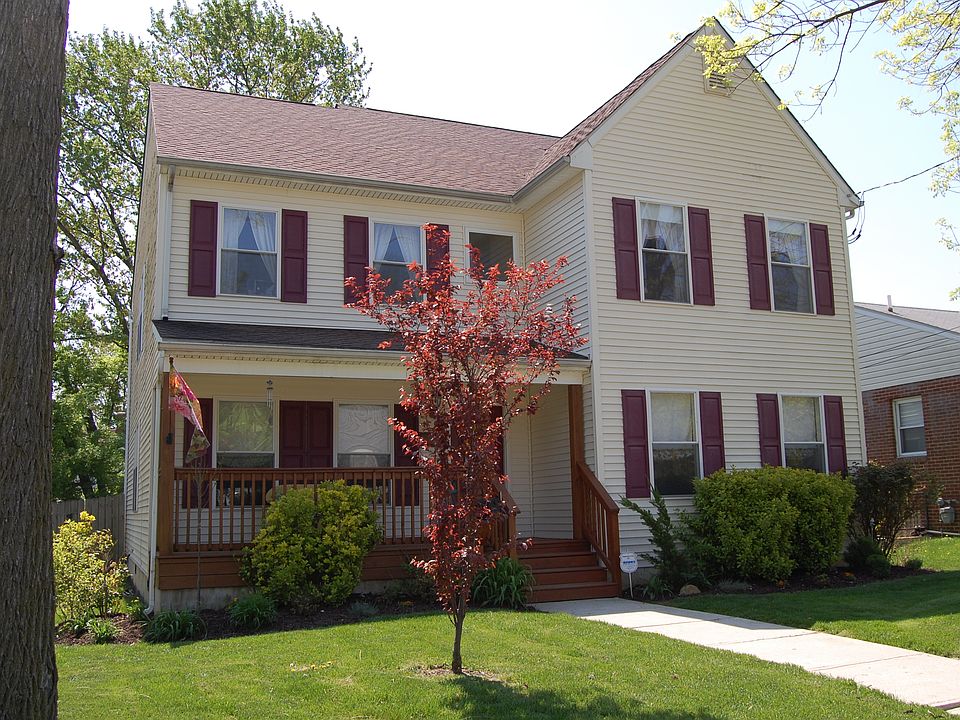 1st image of 3102 Green St