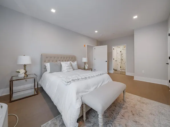 7101 River Road image 34 of 80