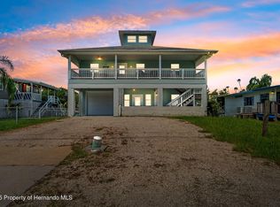 2730 N Comanche Point, Crystal River, FL 34429