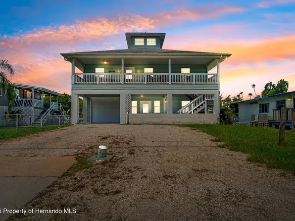 2730 N Comanche Point, Crystal River, FL 34429