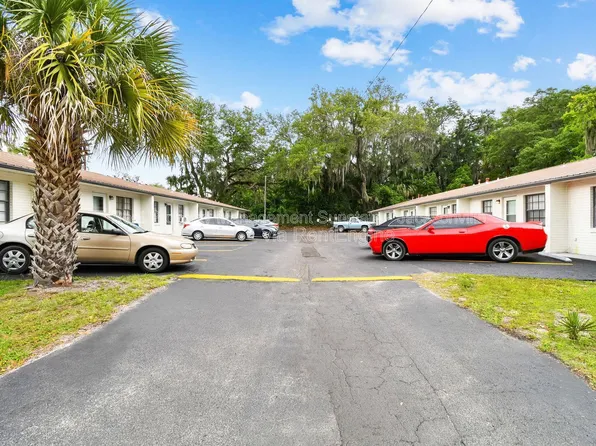 1010 Bronson St APT 12, Palatka, FL 32177