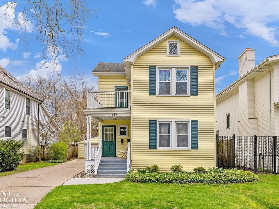 1st image of 451 Saint Clair St