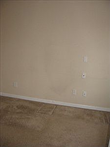 4th image of 115 White Cir