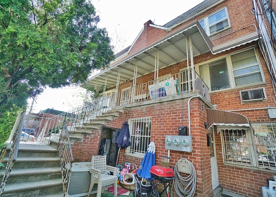 1st image of 10105 Avenue J