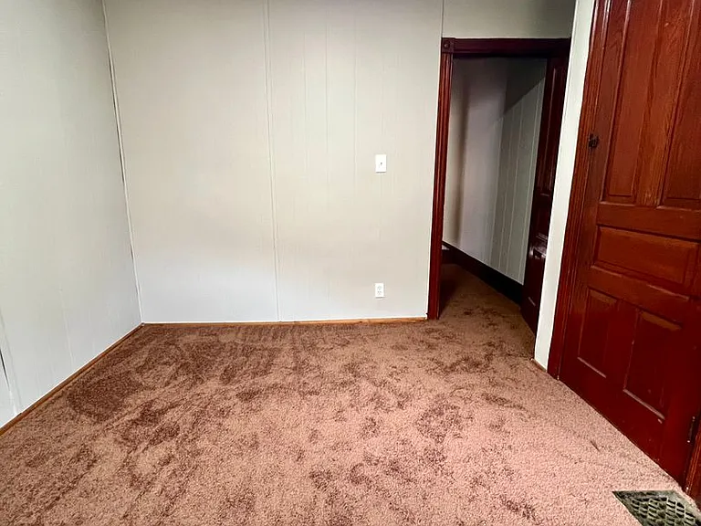 502 Buttonwood St — Photo 17