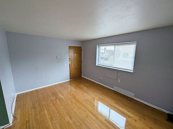 4th image of 6644-46 Arsenal St #6646-1E