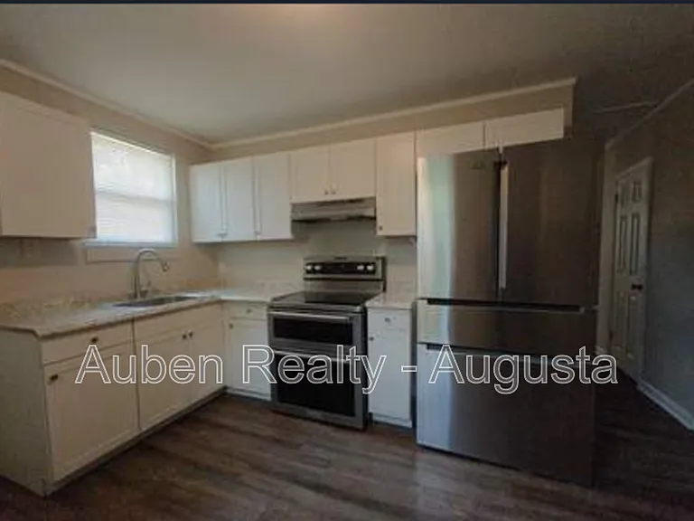 4432 Wrightsboro Rd #1 — Photo 2