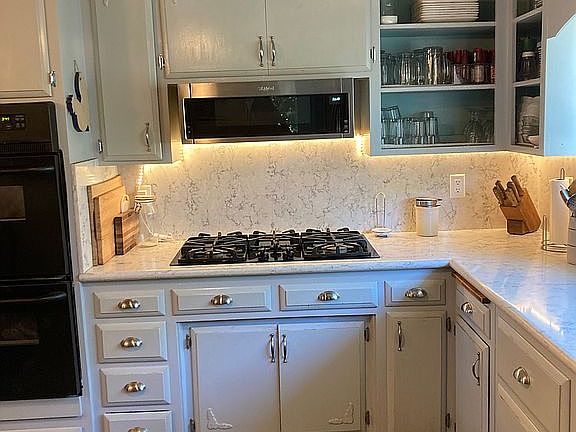 Kitchen Stove (Gas)