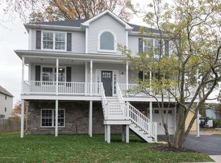 5 Montana Ave, Port Monmouth, NJ 07758
