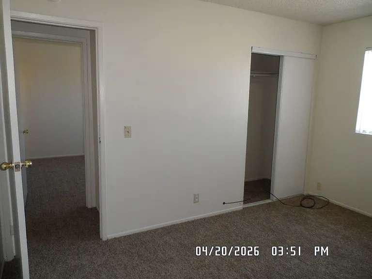 16552 Vine St — Photo 25