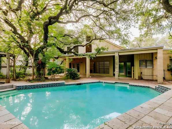 3615 Hunters Point, San Antonio, TX 78230