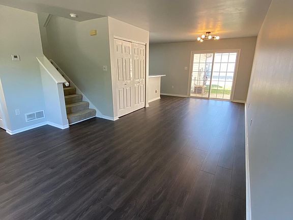 Open concept main level.