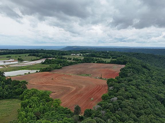 4th image of 2683 County Road 42