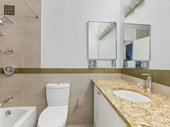 303 East 57th Street 30E image 8 of 9