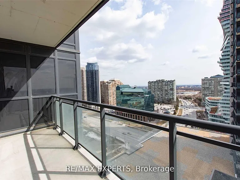 510 Curran Pl #1002 — Photo 11