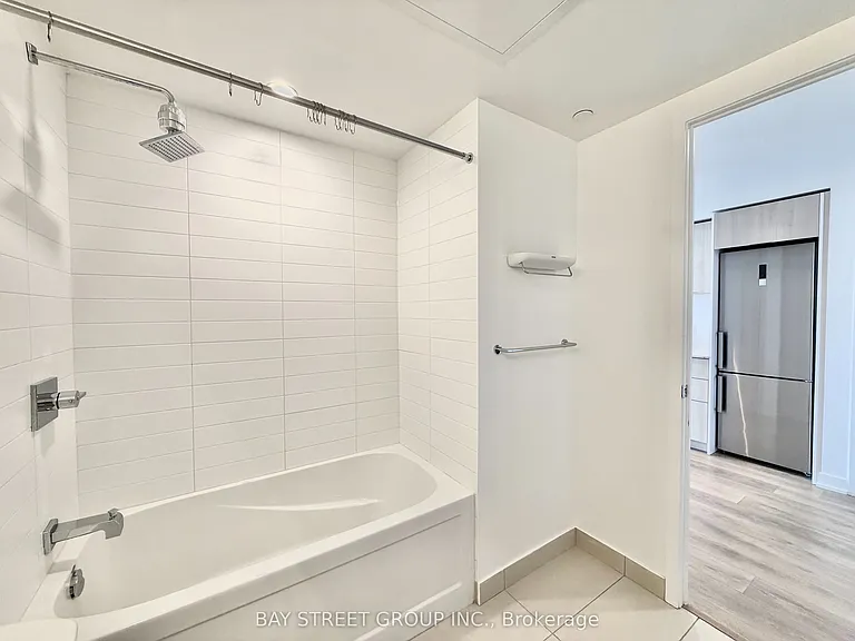18 Maitland Ter #2201 — Photo 22