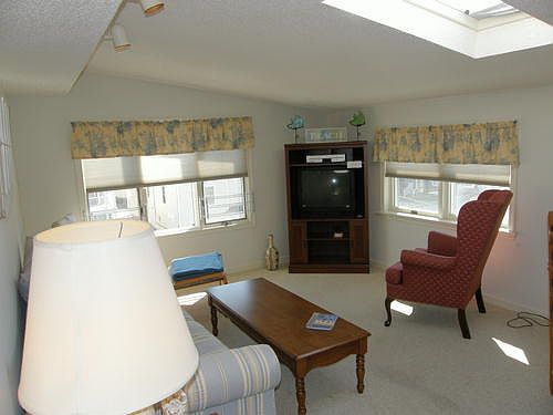 Additional Picture
