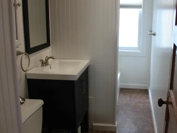 27 Plantation St #1, Worcester, MA 01604