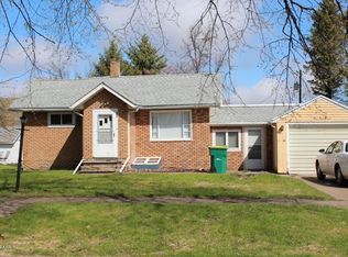 518 1st St NE, Mayville, ND 58257