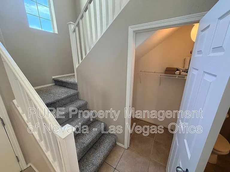 4320 Laguna Garden Ave — Photo 30