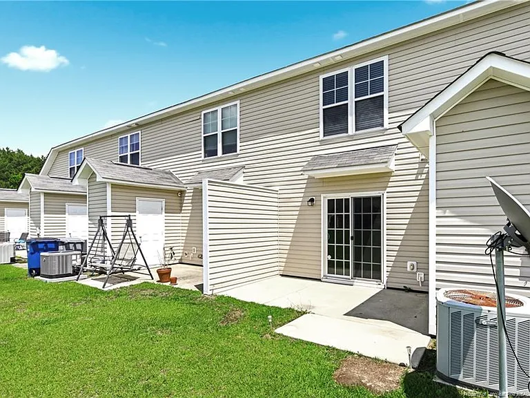 142 Collinwood Dr — Photo 37
