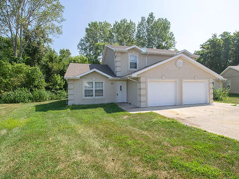 5200 Tessa Way — Photo 24