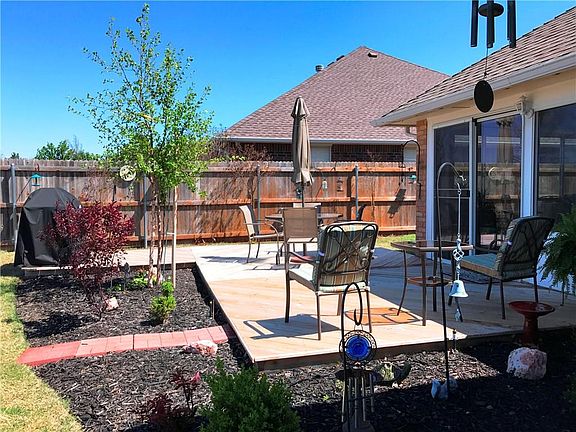 5th image of 7309 NW 131st St