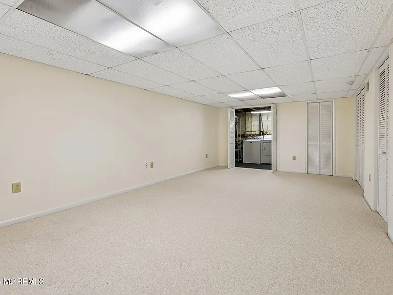 157 Northampton Dr — Photo 40