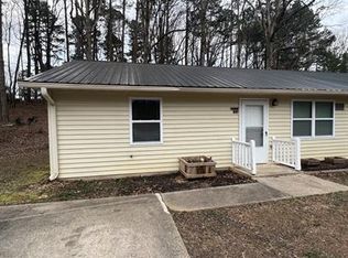 4542 Candlestick Ln, Oakwood, GA 30566