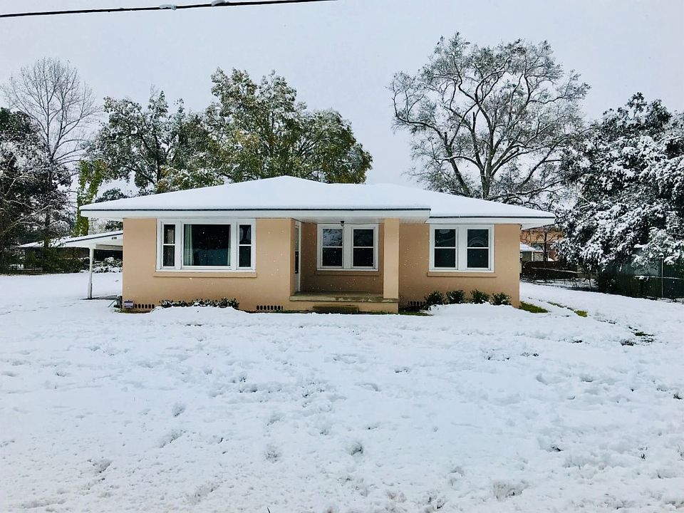 1st image of 610 N Marchand Ave