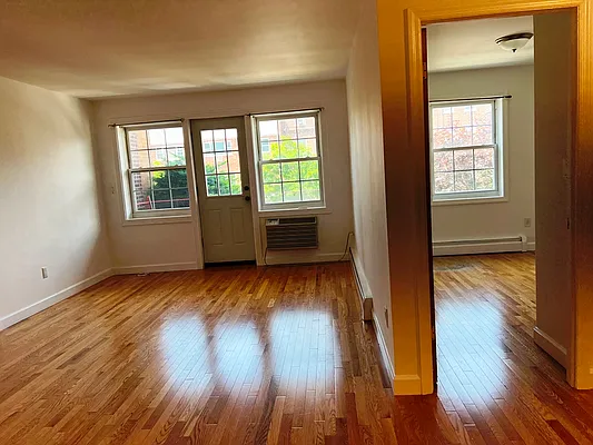 Rented by Prime Realty | media 26