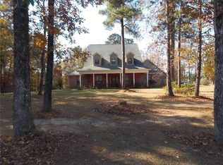 158 Military Rd, Dry Prong, LA 71423