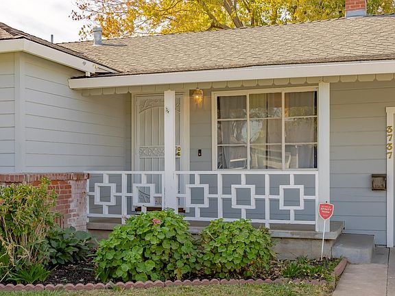 3rd image of 3737 Schutt Way