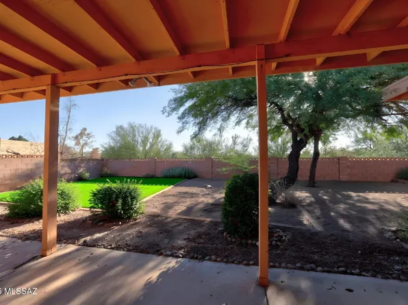 3841 N Four Winds Dr, Tucson, AZ 85750