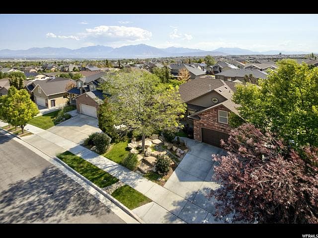 2nd image of 14457 S Loganfalls Ln