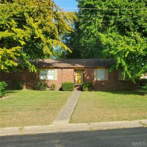 5 N Crescent Ave, Charleston, MO, 63834