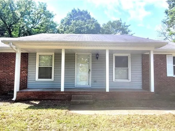 305 Corliss St, Greensboro, NC 27406