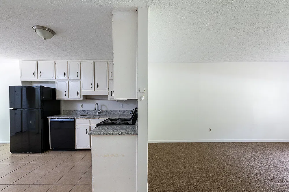 8165 Magnolia Dr., Jonesboro, Ga. 30238 — Photo 3