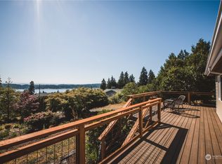 3215 Ridgeview Dr NE, Bremerton, WA 98310