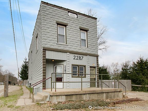 3rd image of 2287 Segwun Ave SE APT B