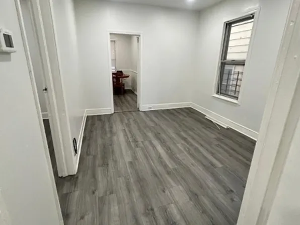 525 Franklin St, Elizabeth City, NJ 07206