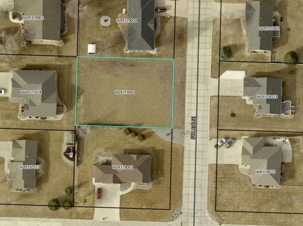 1651 5th Ave SE, Sioux Center, IA 51250