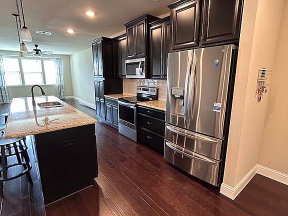 4th image of 1735 Wittington Pl #1406