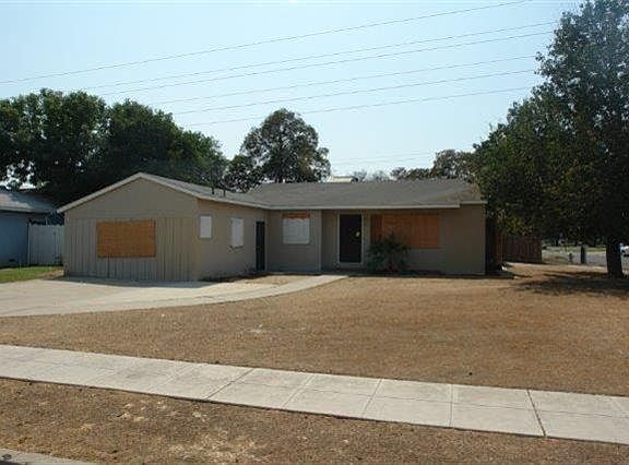 2nd image of 5030 E Hammond Ave