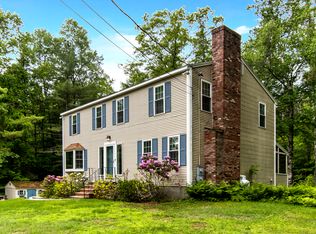 17 Garrison Ln, Madbury, NH 03823