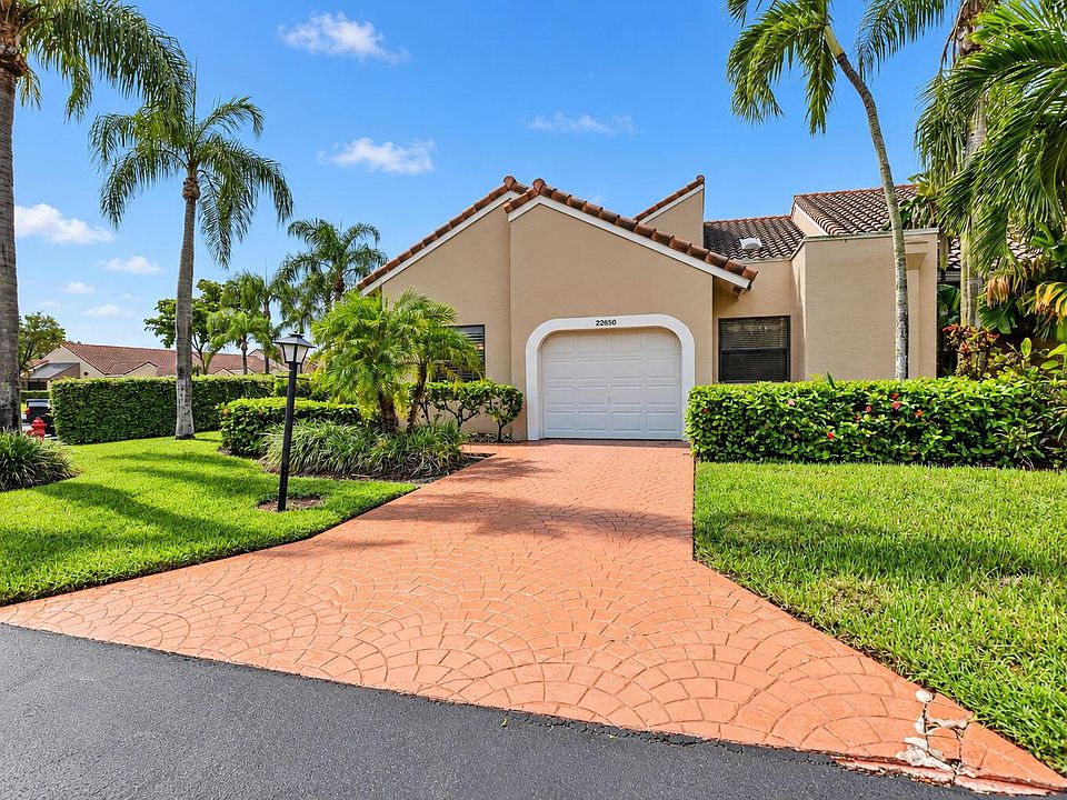 1st image of 22650 MERIDIANA Drive